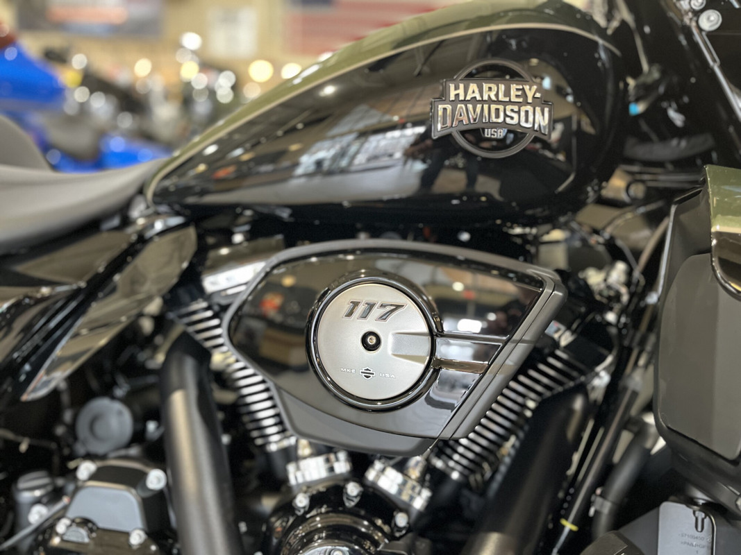 Street Glide® Limited