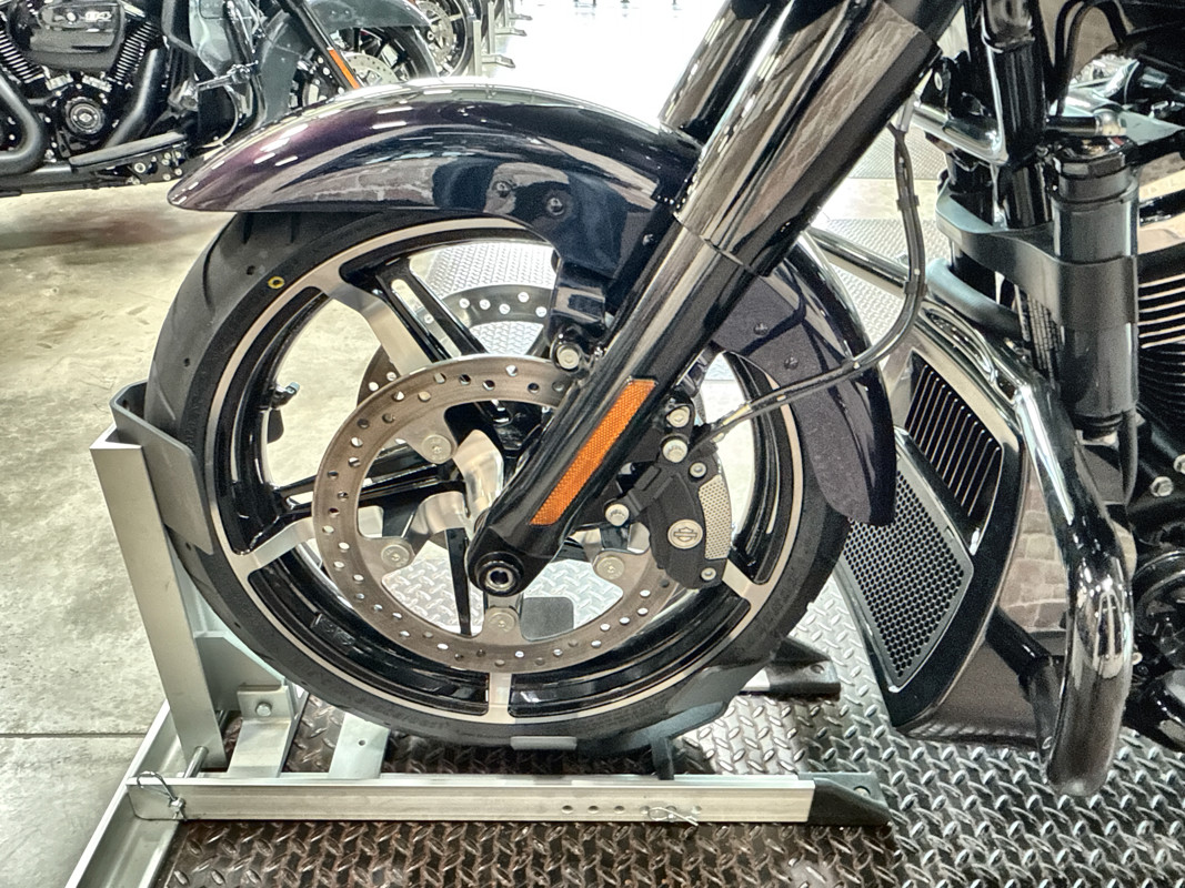 Road Glide®