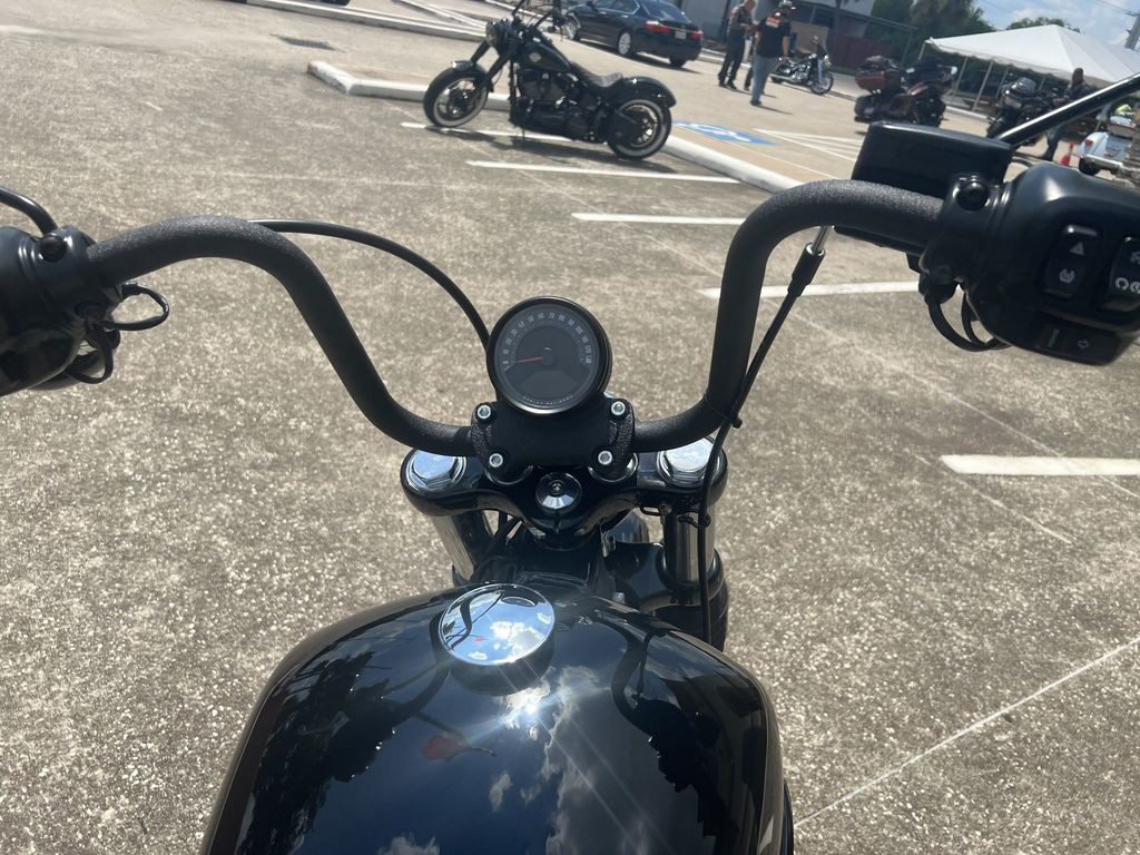 Street Bob®