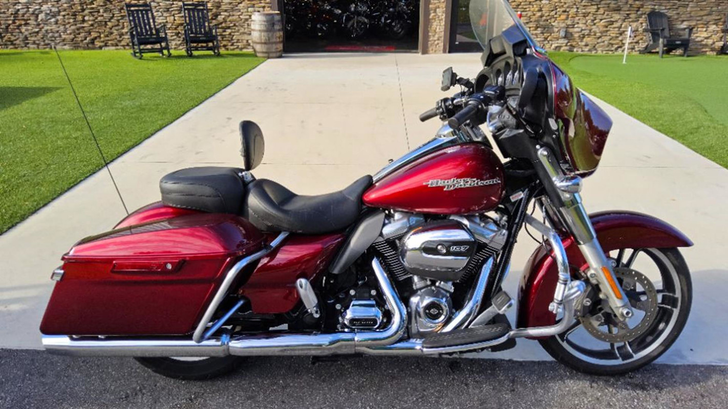 Street Glide® Special