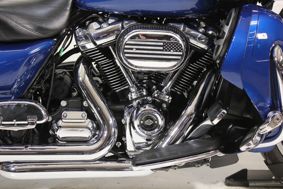 Road Glide®