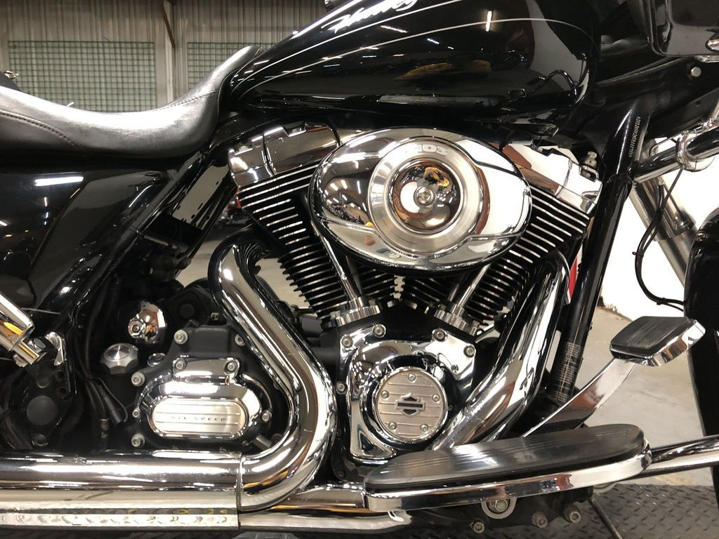 Road Glide® Custom