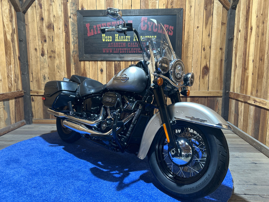 Softail® Heritage Classic 114