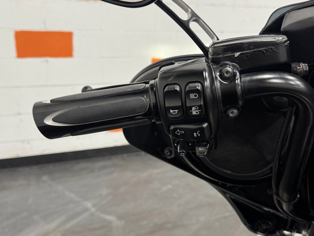 Street Glide® Special