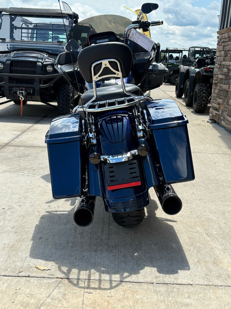 Road Glide® Custom