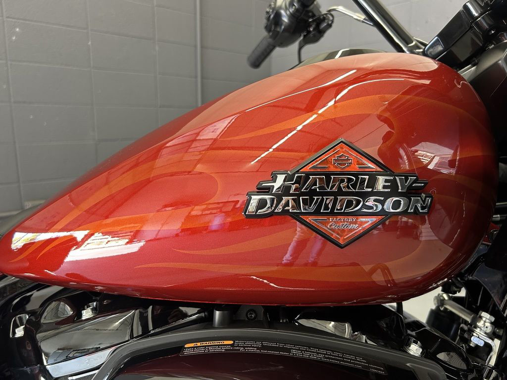 Road Glide®