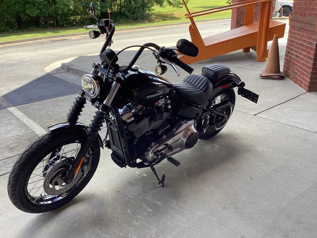 Street Bob®