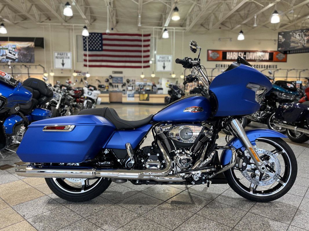 Road Glide®