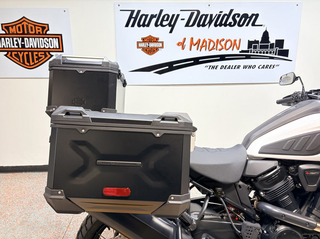Pan America® 1250 Limited