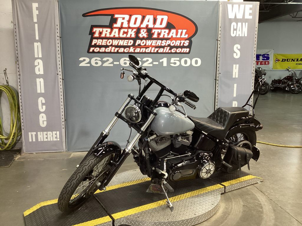 Softail® Blackline®
