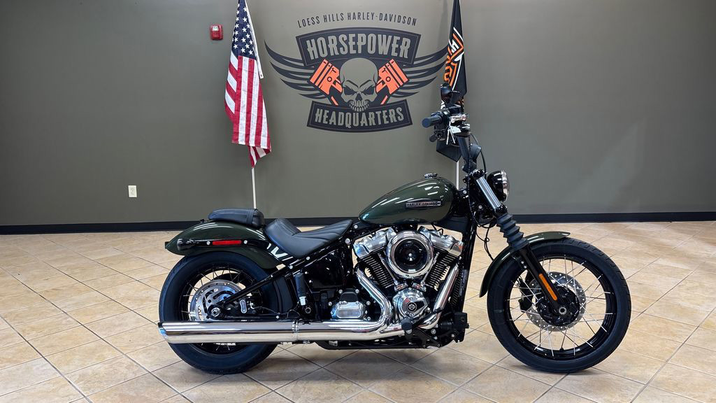 Street Bob®