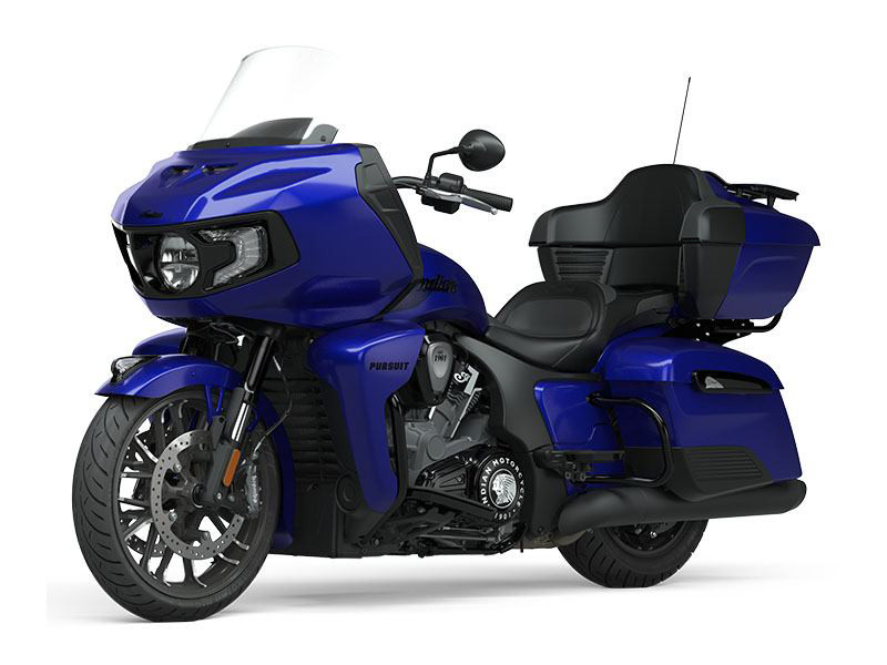 Pursuit Dark Horse Premium Package