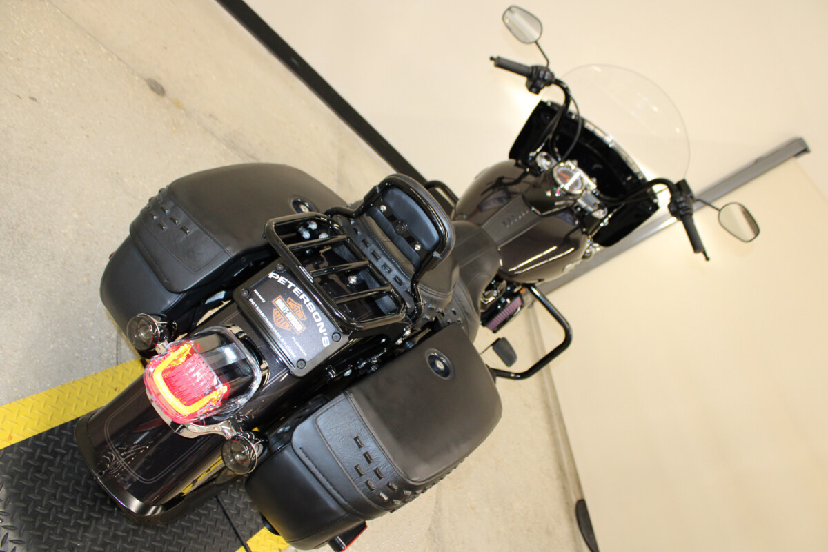 Heritage Classic 114