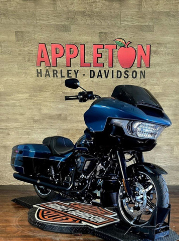 Road Glide®