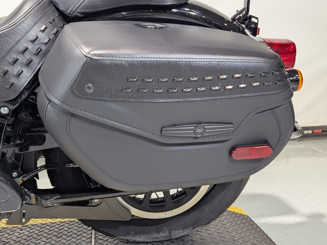 Heritage Classic 114