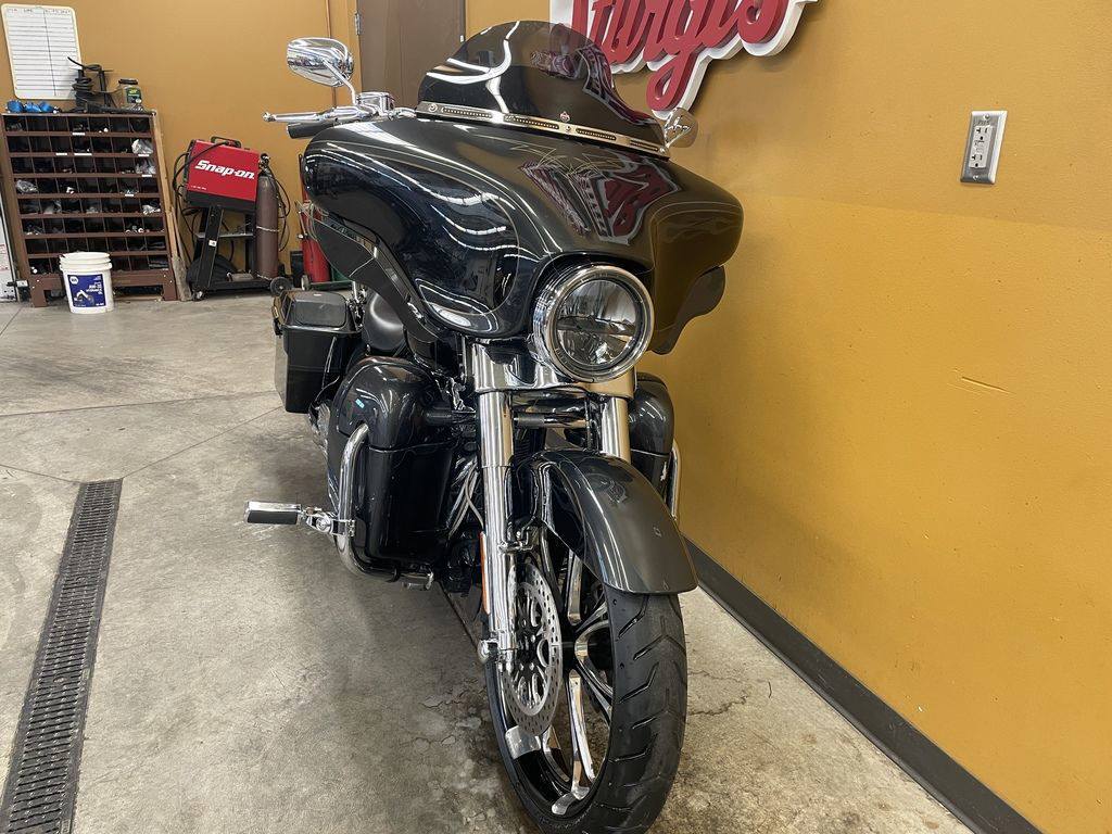 CVO® Street Glide®