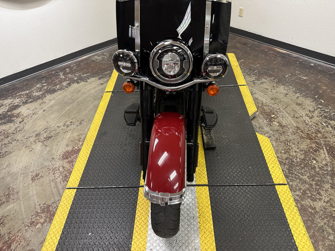 Softail® Heritage Classic 114