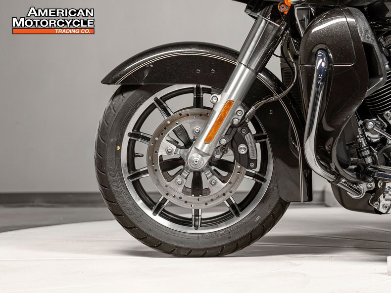 Road Glide® Ultra