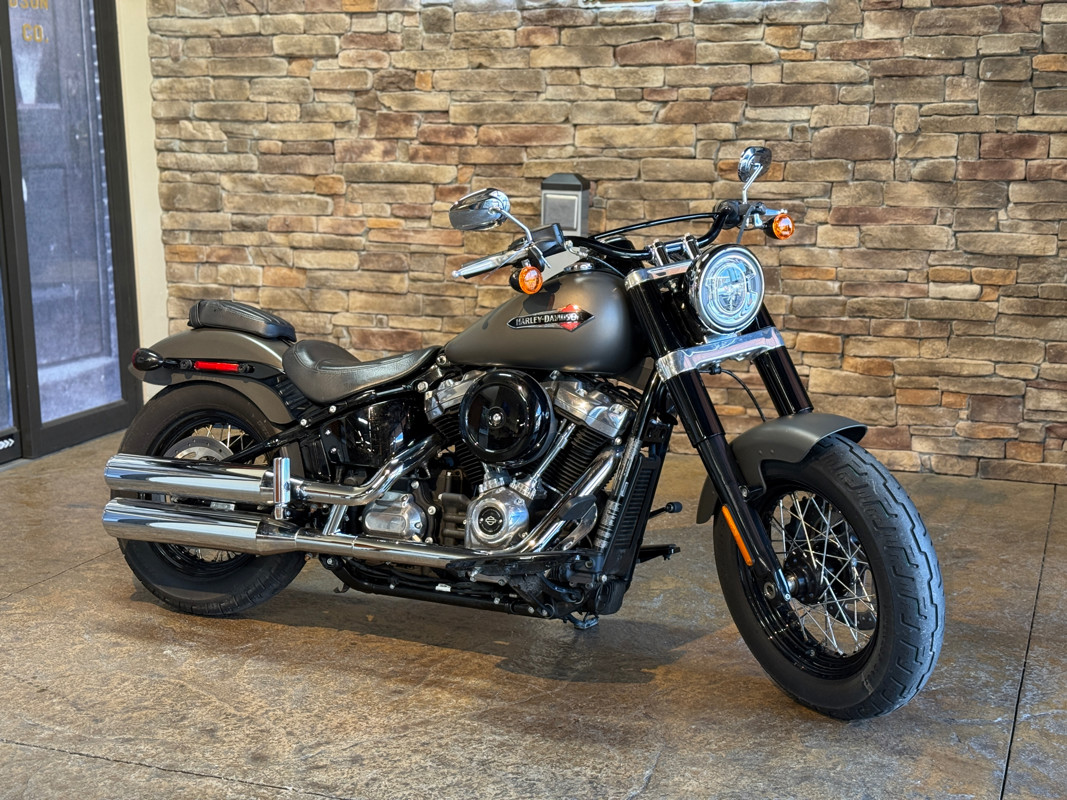 Softail® Slim®
