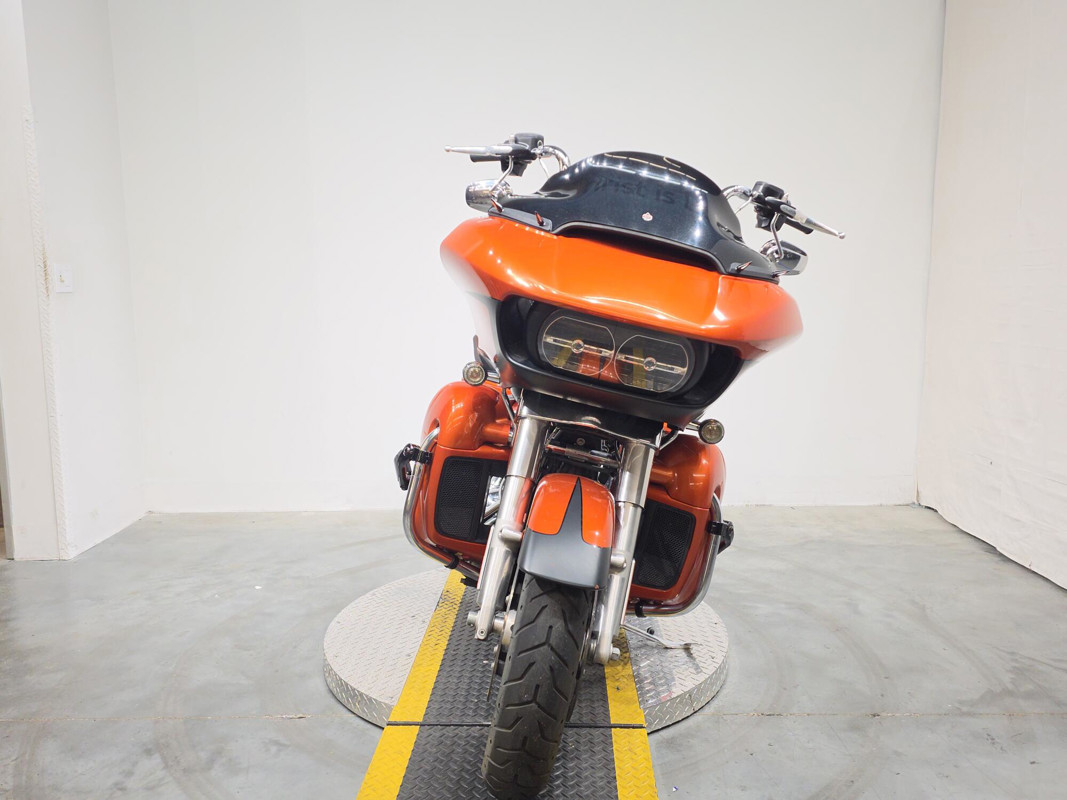 Road Glide® Ultra