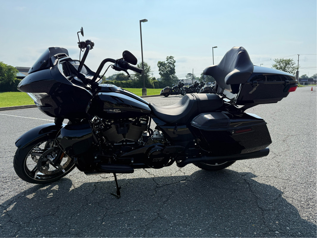 Road Glide®