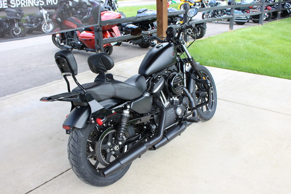 Iron 883®