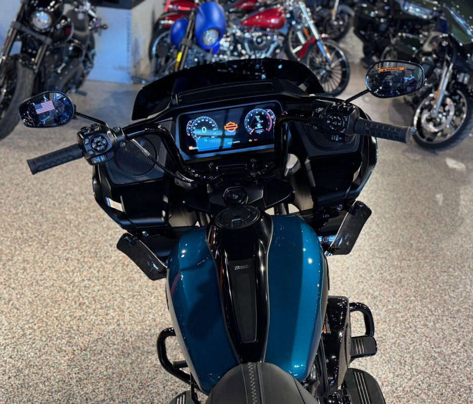 Road Glide®