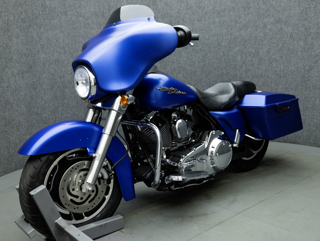 Street Glide®