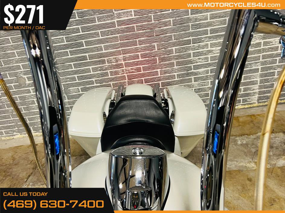 Road Glide®