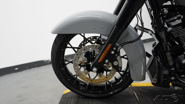 Road King® Special