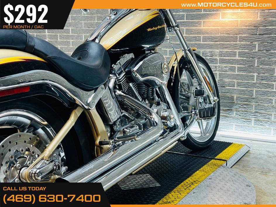 Screamin' Eagle® Softail® Deuce