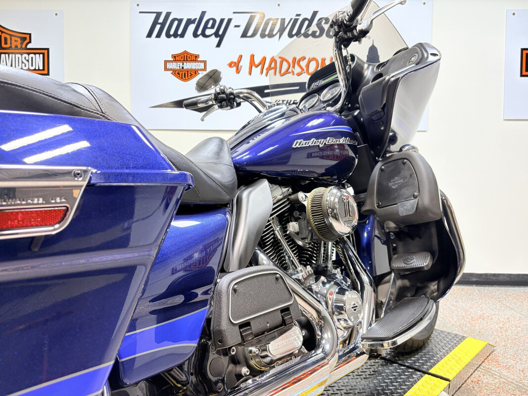Road Glide® Ultra