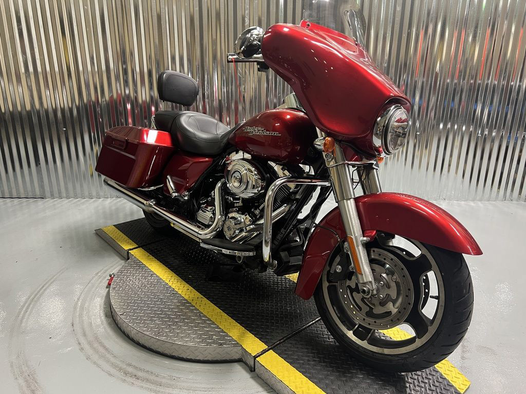 Street Glide®