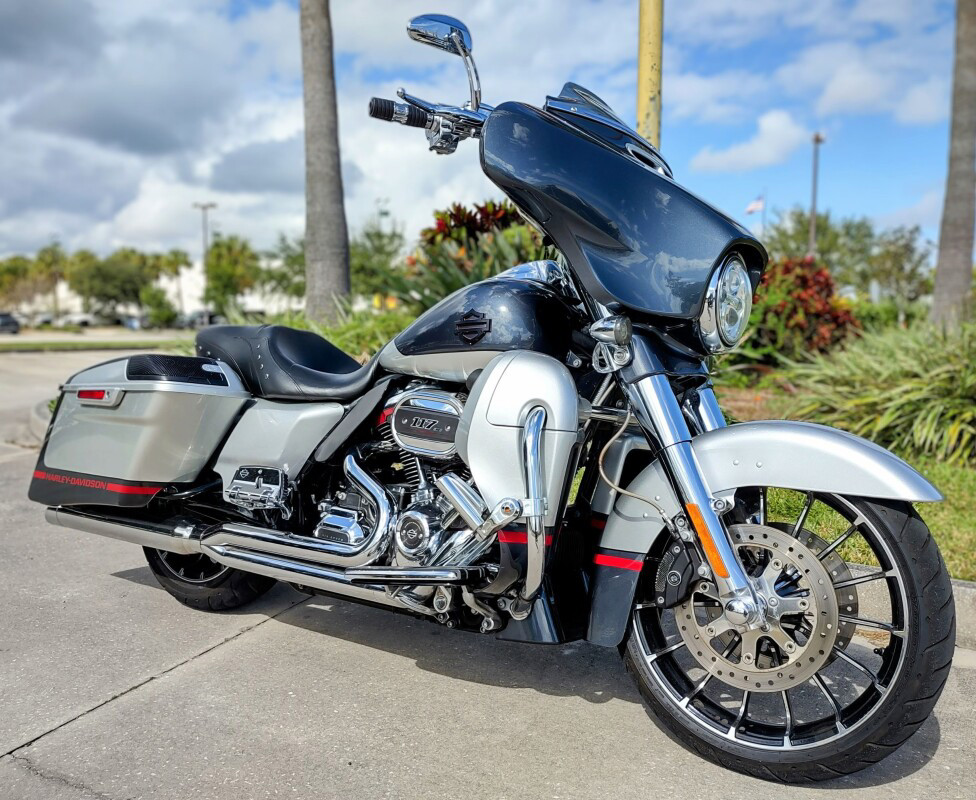 CVO® Street Glide®