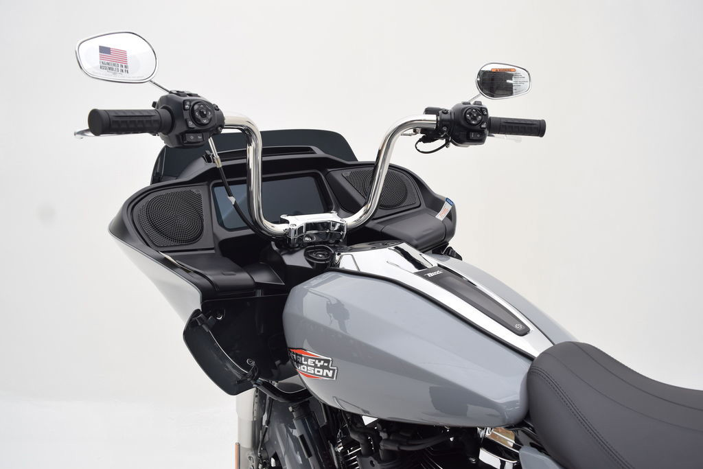 Road Glide®