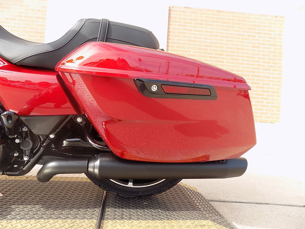 Road Glide®
