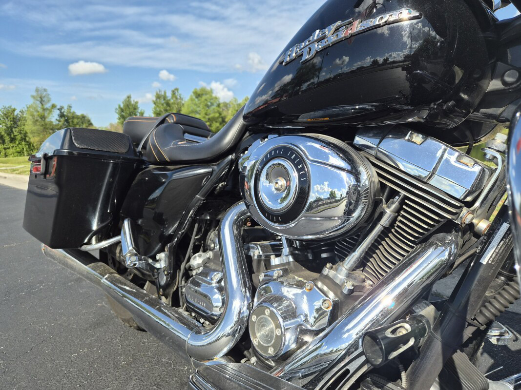 Street Glide®