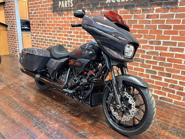 CVO® Street Glide® ST