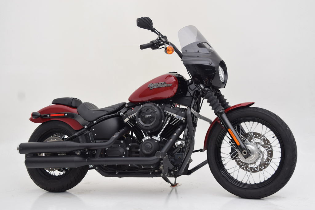 Street Bob®