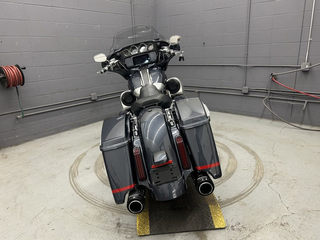 CVO® Street Glide®