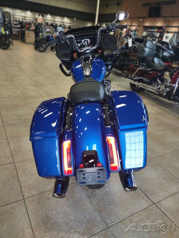 Road Glide®