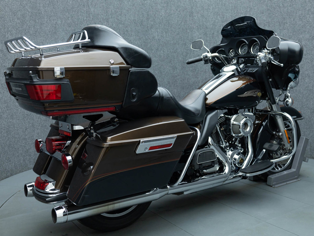 Electra Glide® Ultra® Limited 110th Anniversary