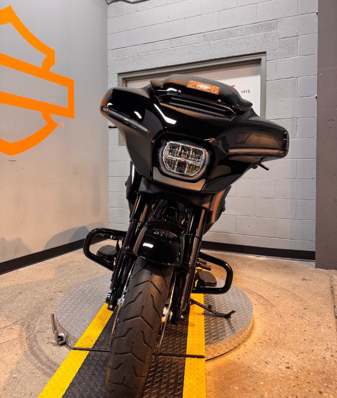 Street Glide®