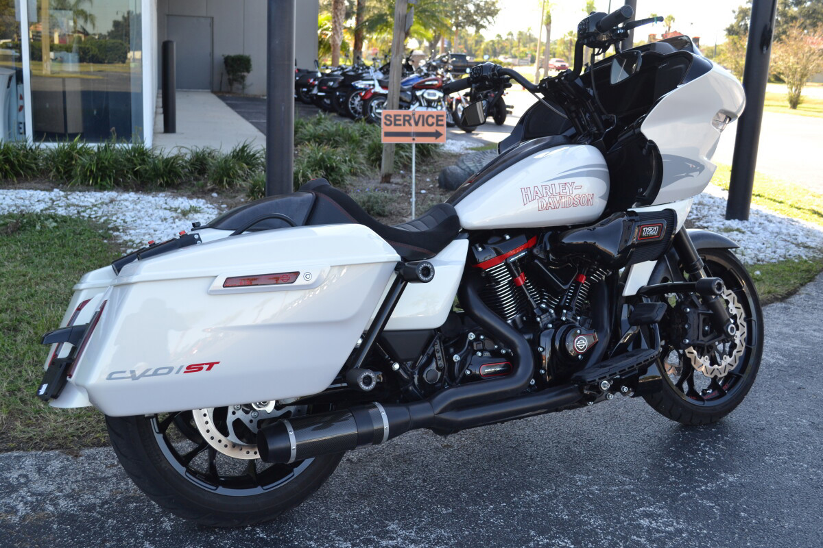 CVO® Road Glide® ST