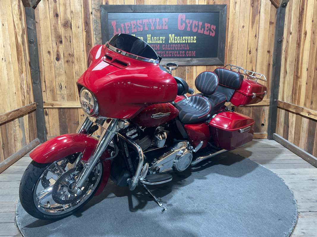 Street Glide® Special
