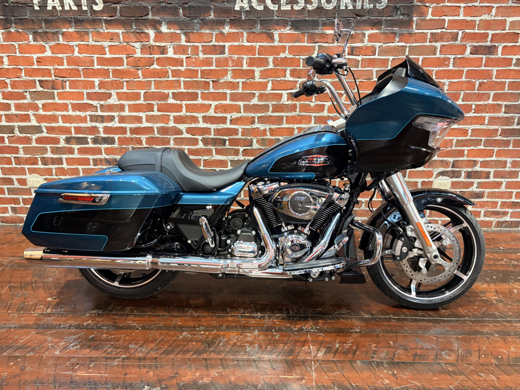 Road Glide®