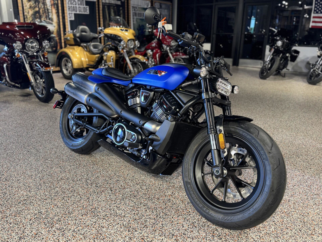 Sportster® S