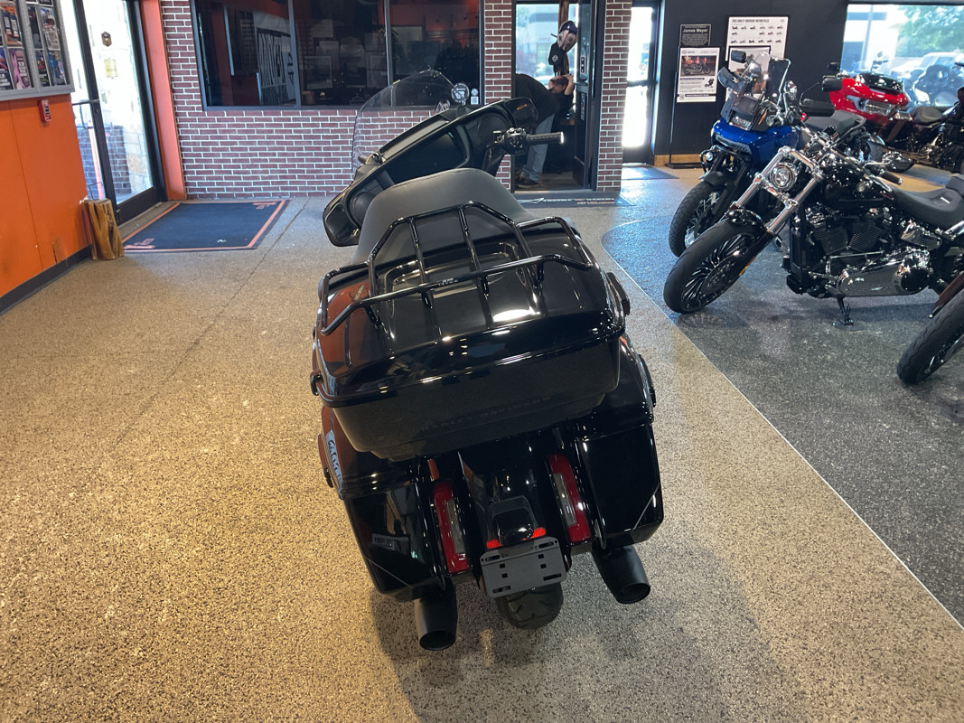 Street Glide® Ultra