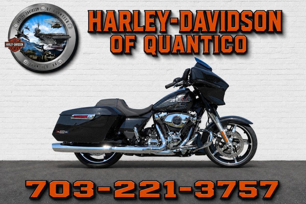 Street Glide®