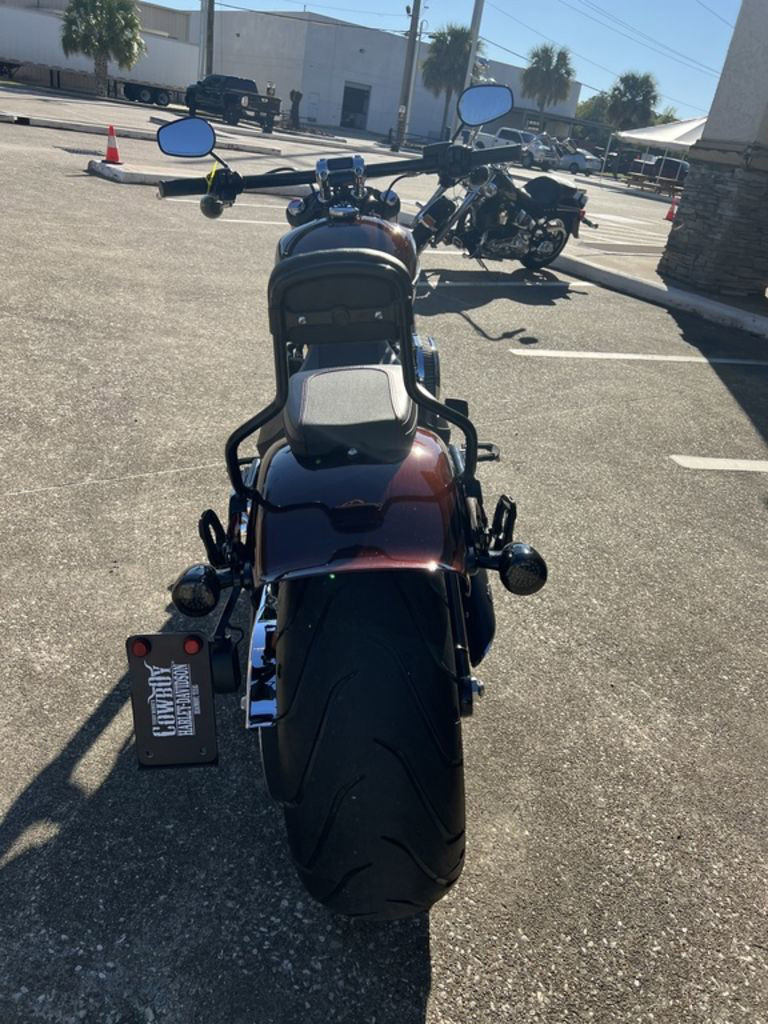 Softail® Breakout® 114